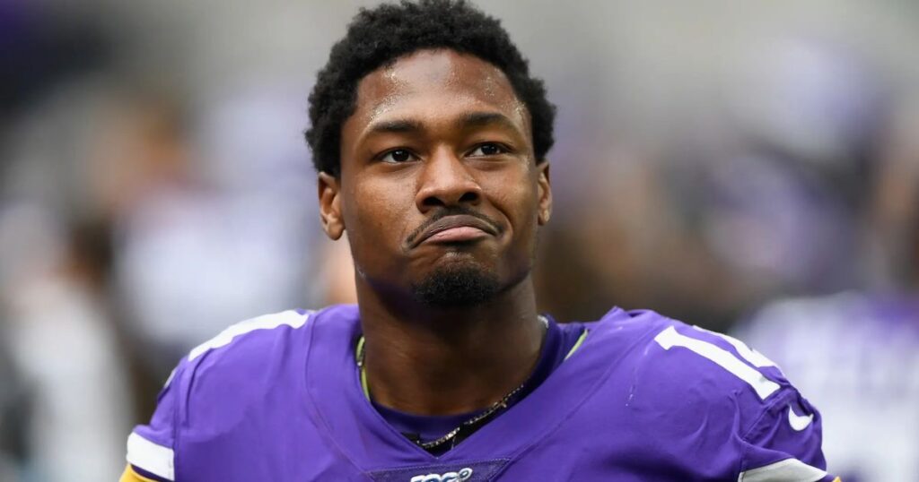 Fitting Diggs' Contract
